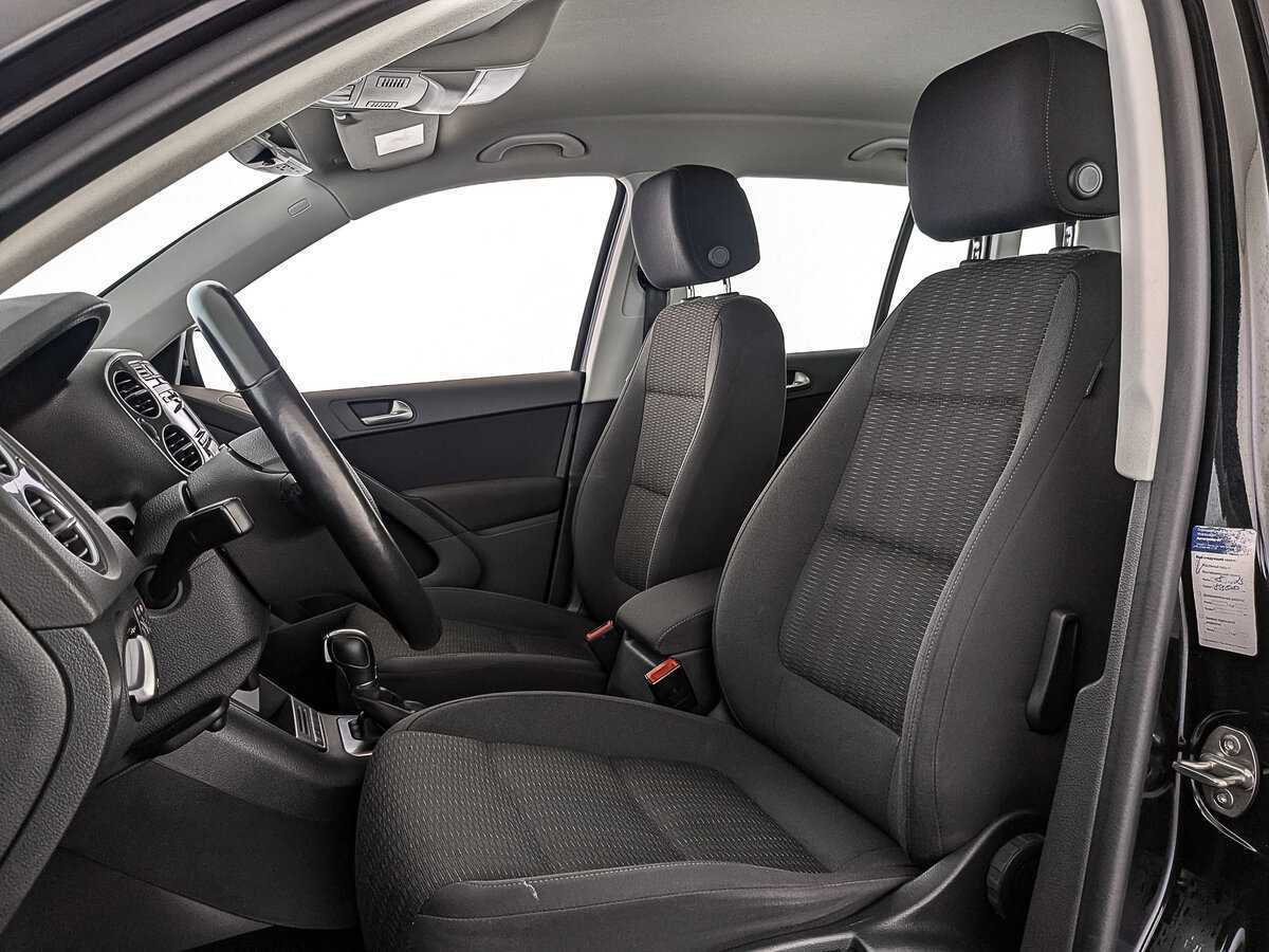 Volkswagen Tiguan с пробегом — 2015 год. Фото: #19