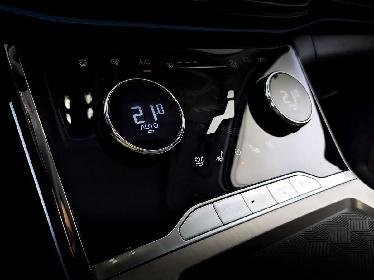 EXEED VX с пробегом — 2023 год. Фото: #25