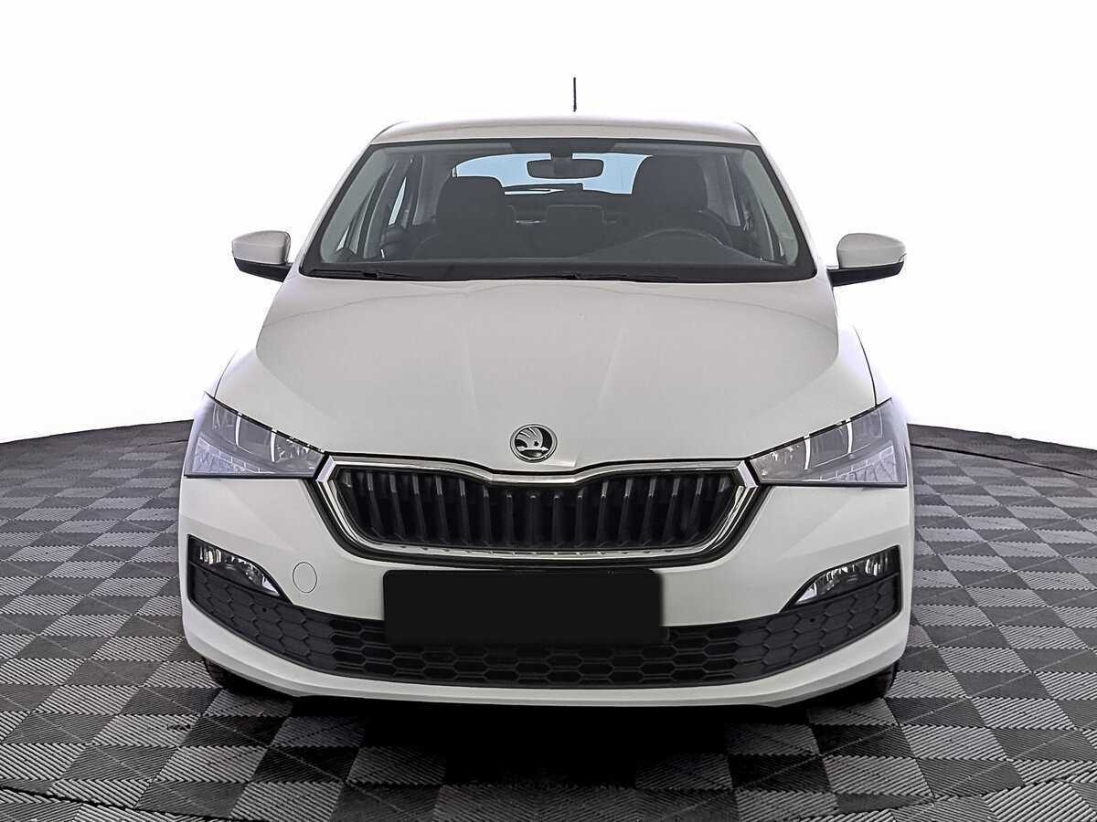 Skoda Rapid с пробегом — 2020 год. Фото: #1