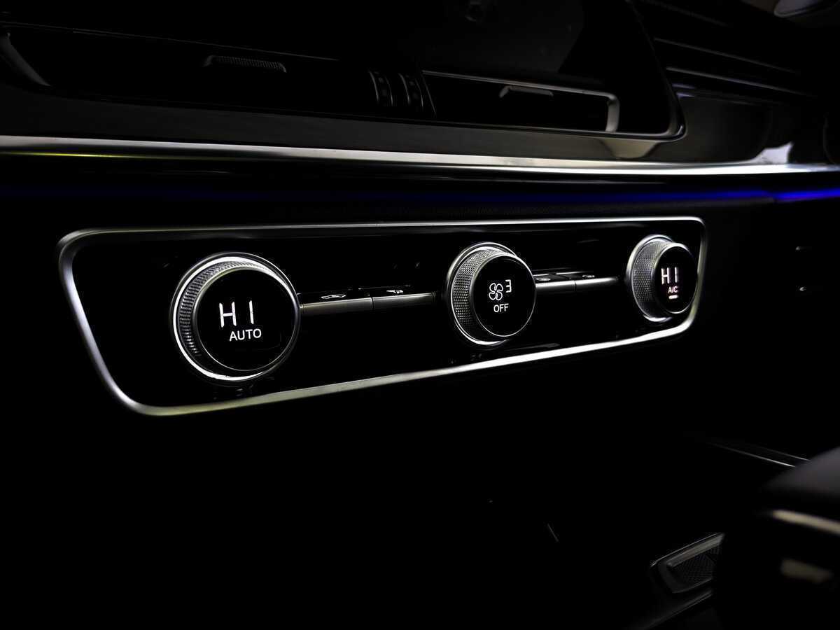 Hongqi HS5 с пробегом — 2023 год. Фото: #24