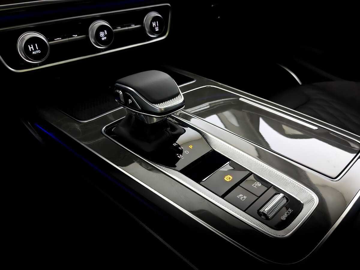 Hongqi HS5 с пробегом — 2023 год. Фото: #25