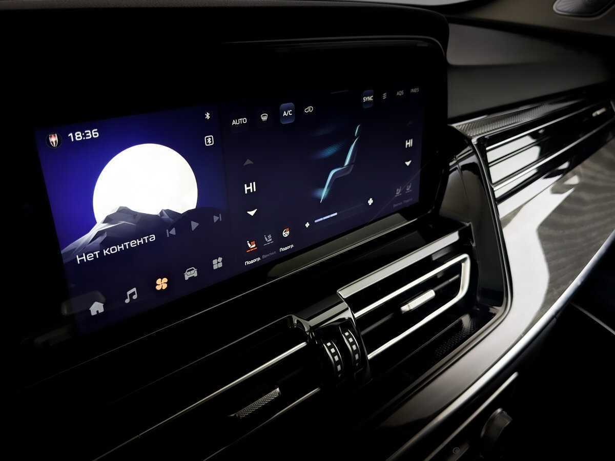 Hongqi HS5 с пробегом — 2023 год. Фото: #26