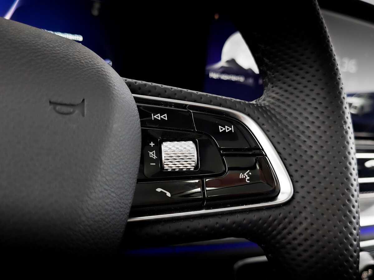 Hongqi HS5 с пробегом — 2023 год. Фото: #28