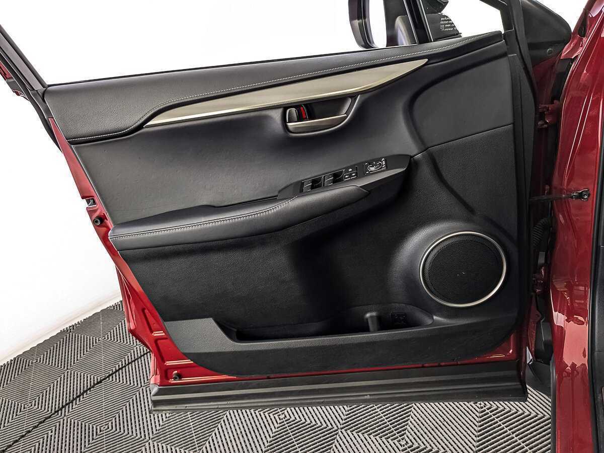 Lexus NX с пробегом — 2017 год. Фото: #18