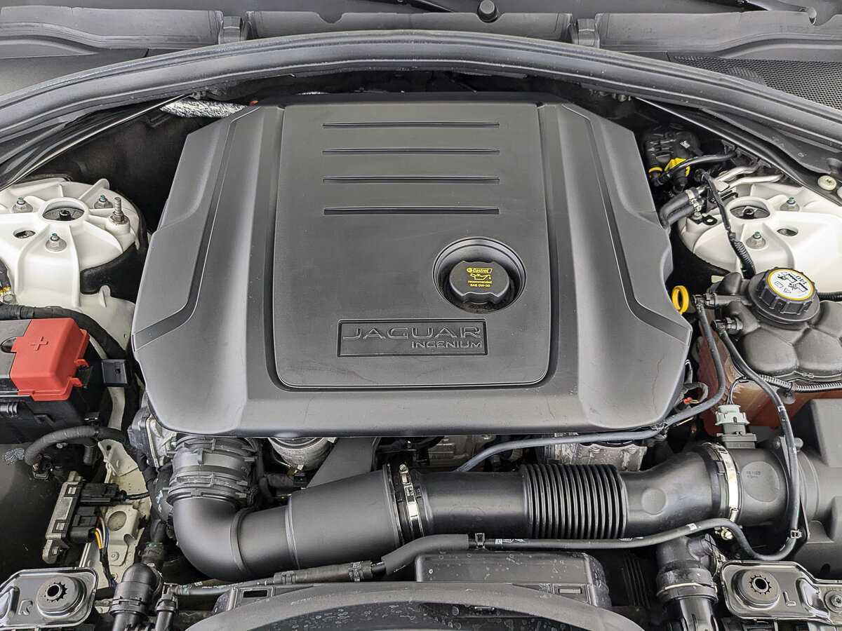 Jaguar F-Pace с пробегом — 2018 год. Фото: #8