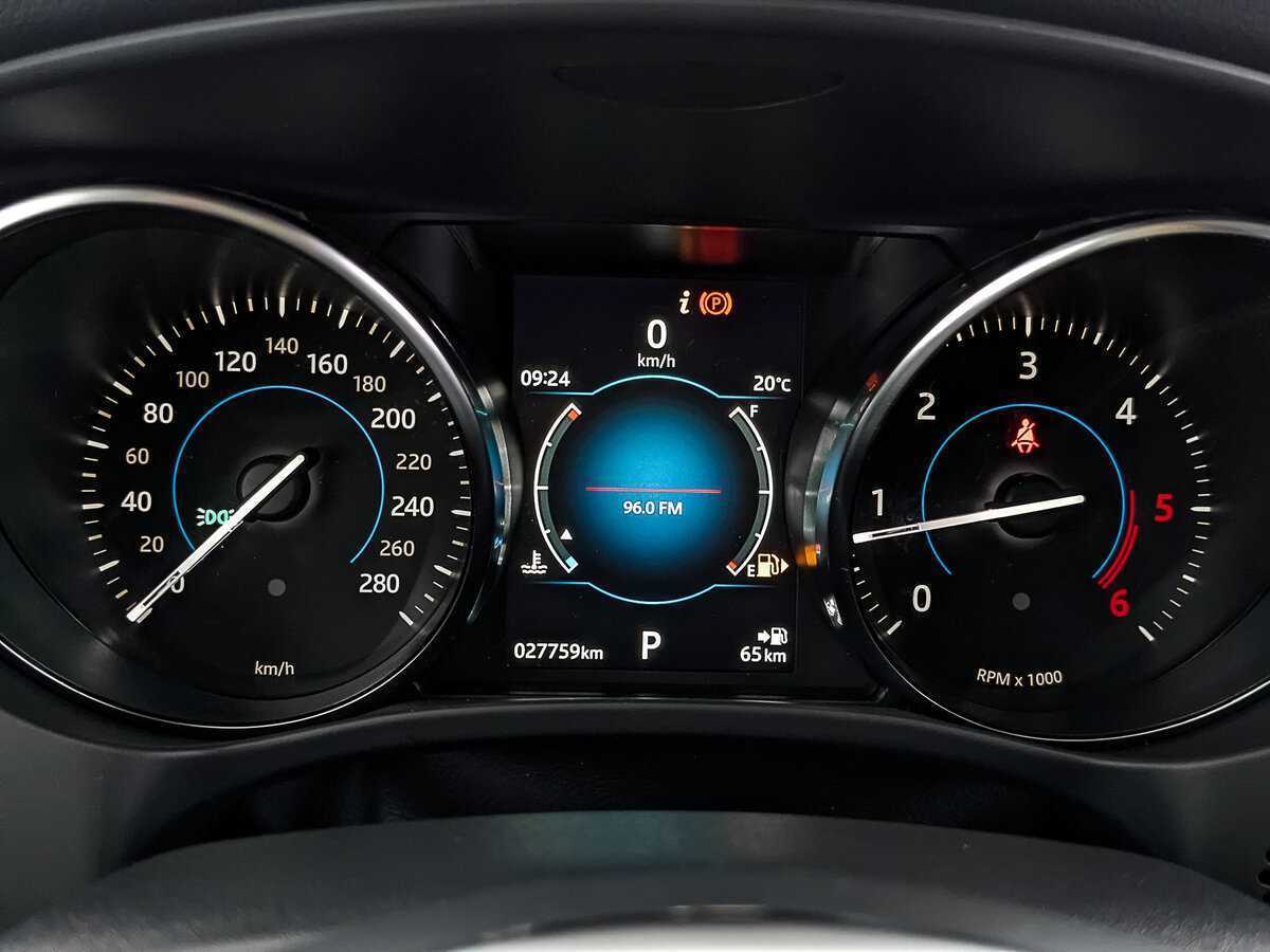 Jaguar F-Pace с пробегом — 2018 год. Фото: #15