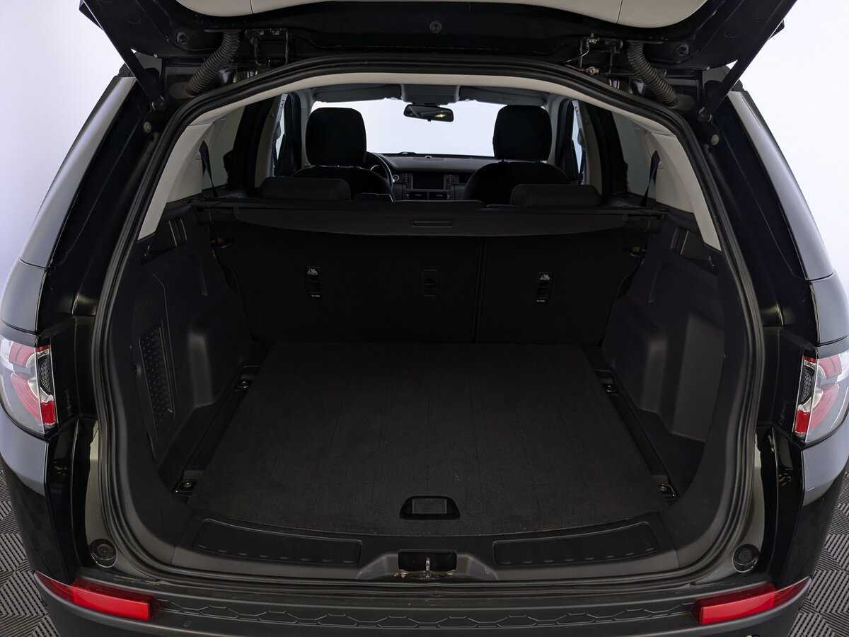 Land Rover Discovery Sport с пробегом — 2019 год. Фото: #9