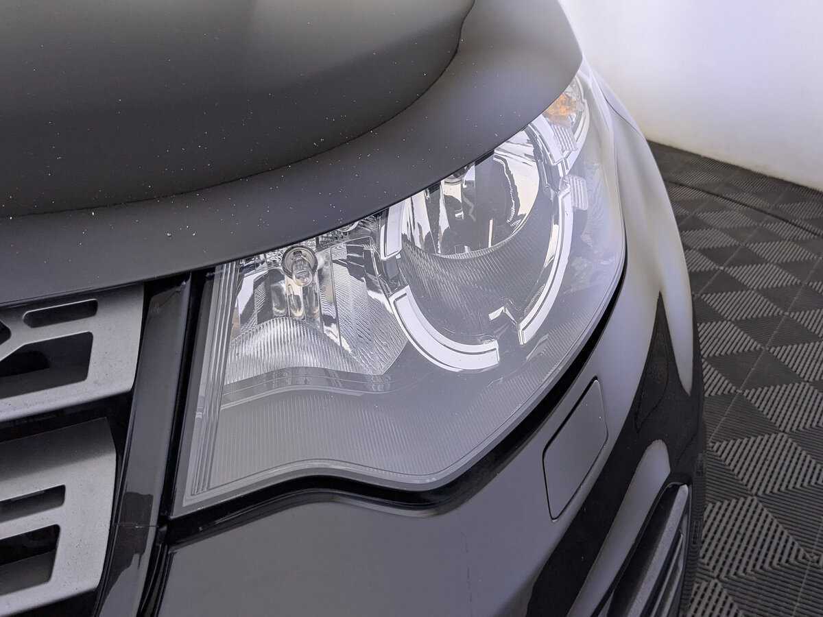 Land Rover Discovery Sport с пробегом — 2019 год. Фото: #10