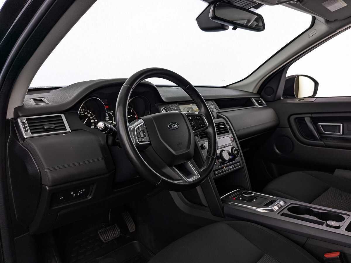 Land Rover Discovery Sport с пробегом — 2019 год. Фото: #14
