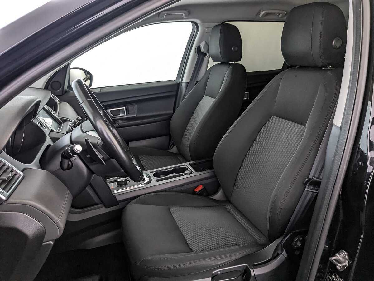Land Rover Discovery Sport с пробегом — 2019 год. Фото: #19