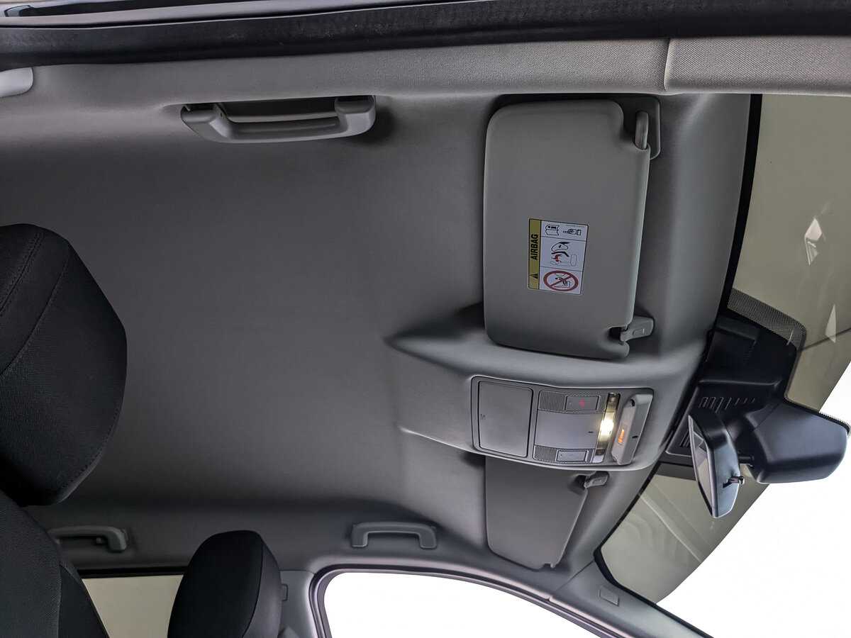 Land Rover Discovery Sport с пробегом — 2019 год. Фото: #21