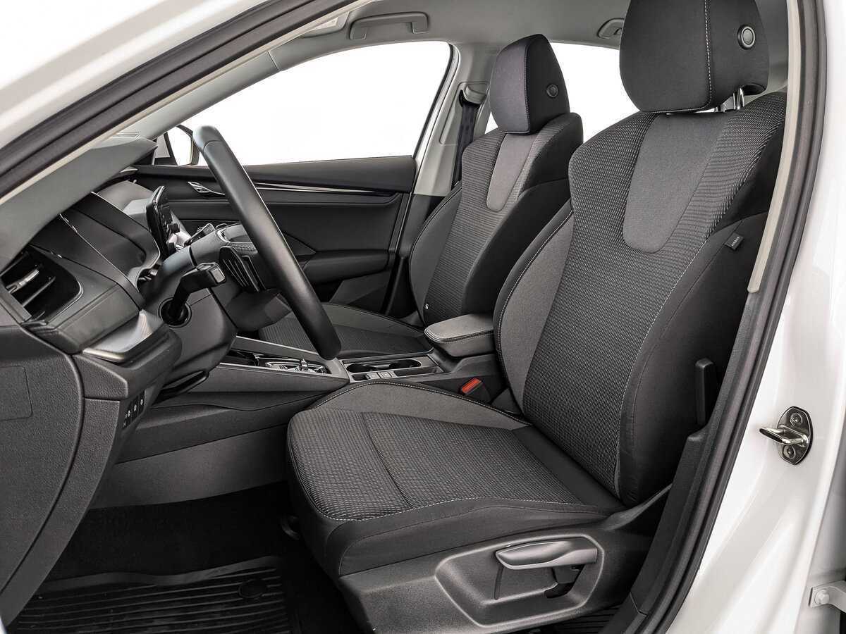 Skoda Octavia с пробегом — 2021 год. Фото: #19