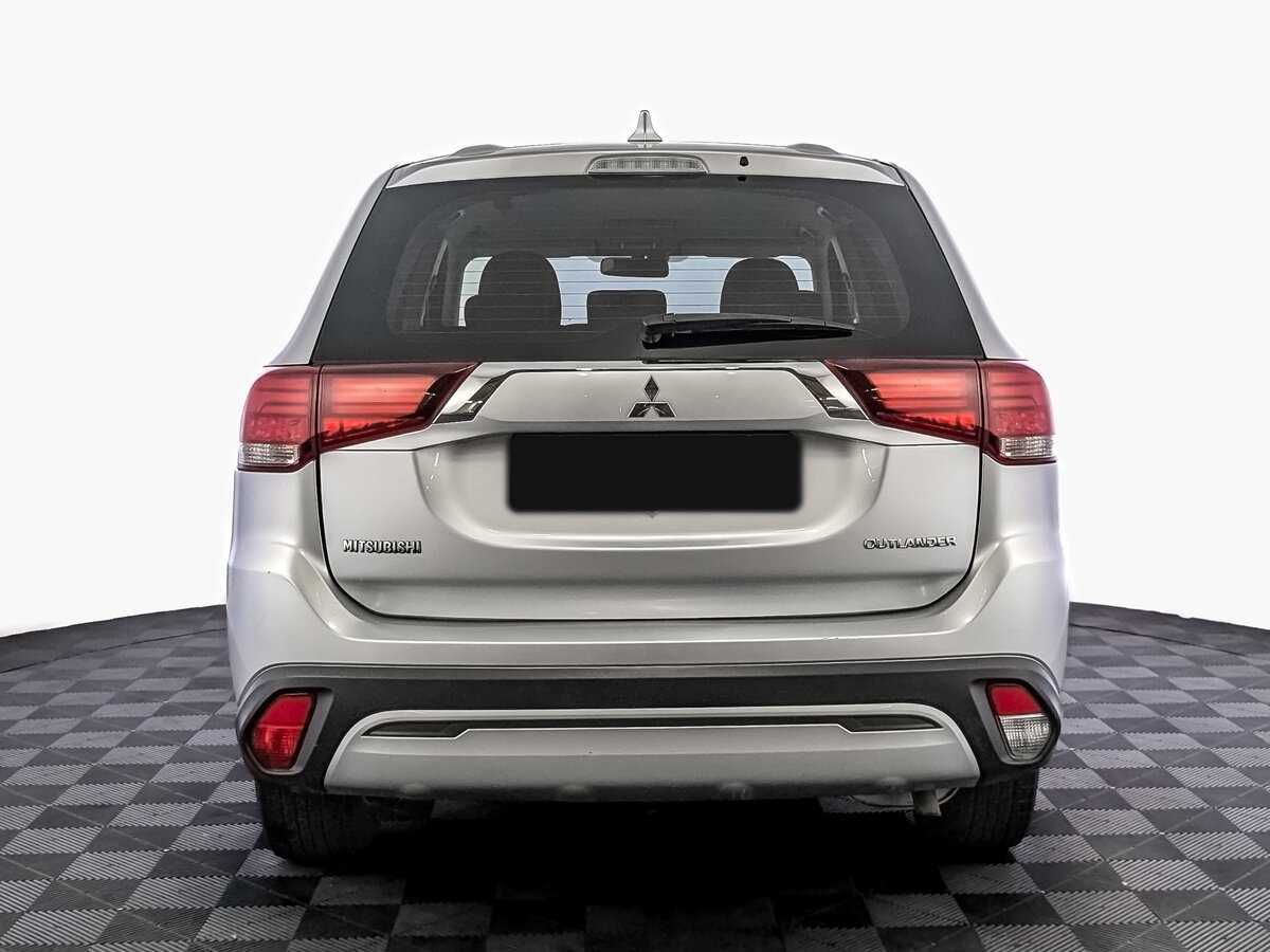Mitsubishi Outlander с пробегом — 2019 год. Фото: #5