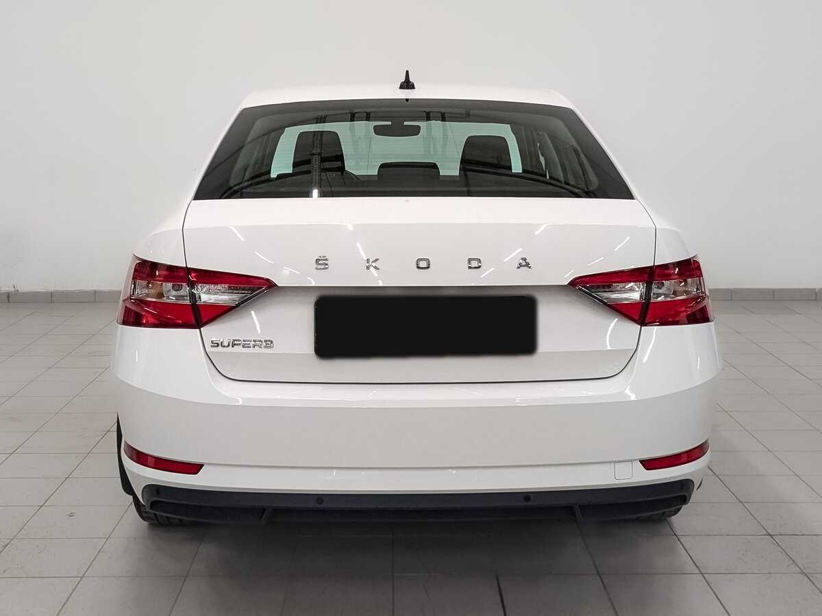 Skoda Superb с пробегом — 2020 год. Фото: #6