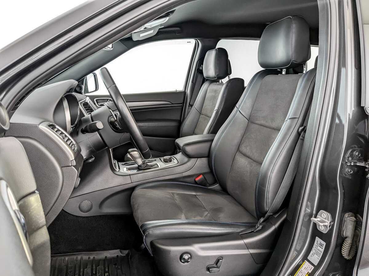 Jeep Grand Cherokee с пробегом — 2018 год. Фото: #18
