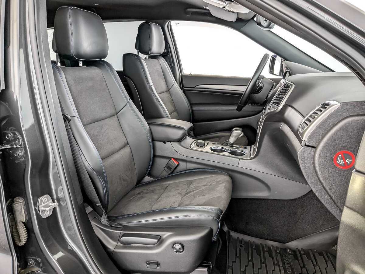 Jeep Grand Cherokee с пробегом — 2018 год. Фото: #22