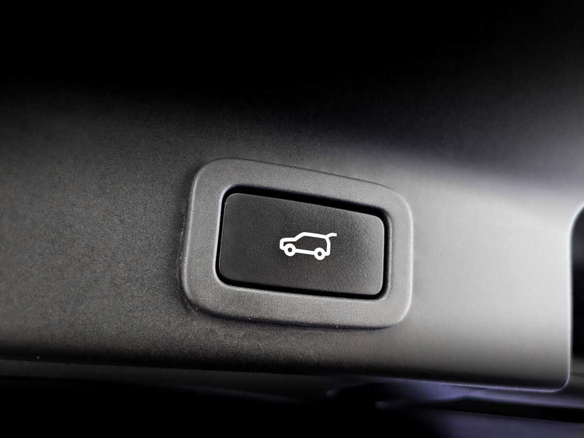 Jaguar F-Pace с пробегом — 2017 год. Фото: #24