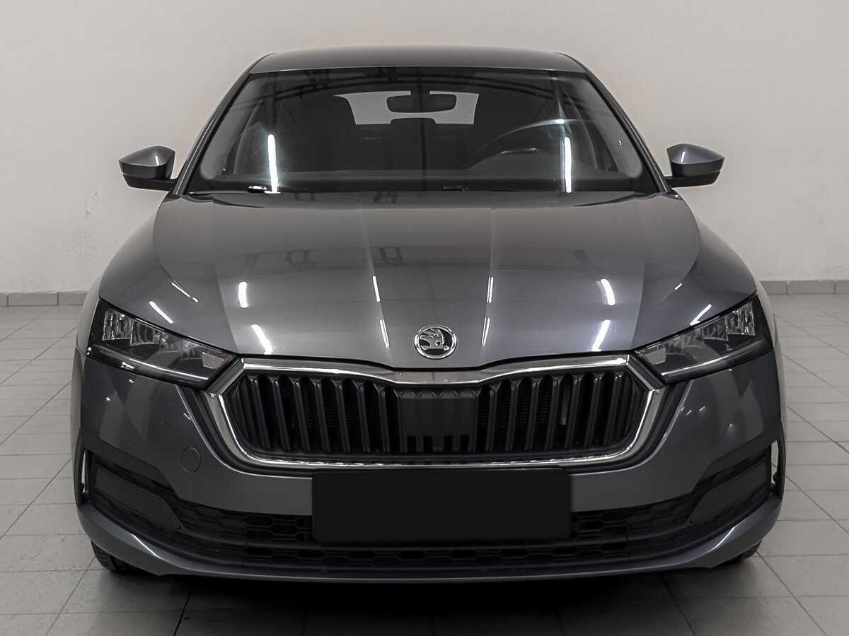 Skoda Octavia с пробегом — 2021 год. Фото: #1