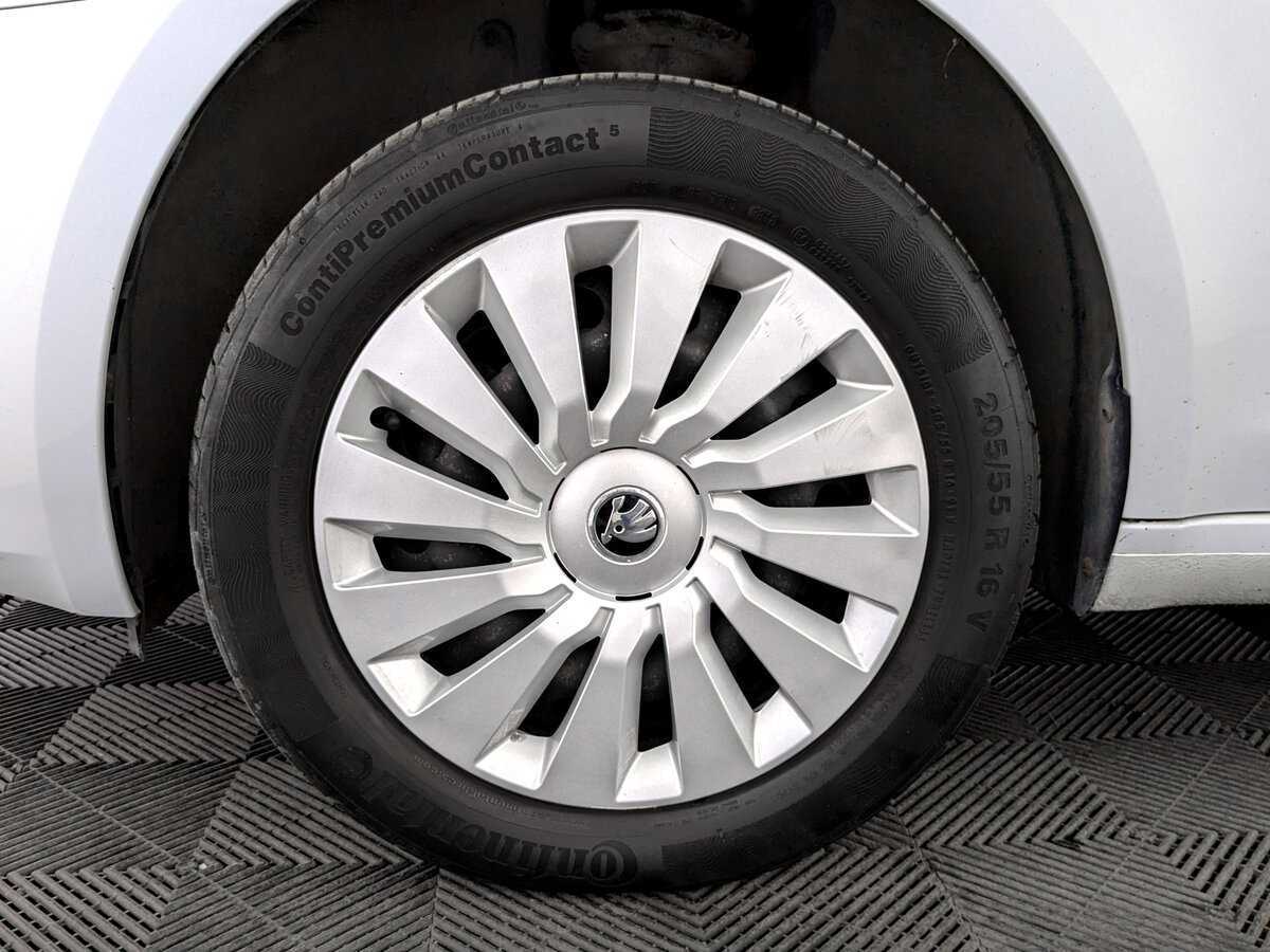 Skoda Octavia с пробегом — 2018 год. Фото: #17