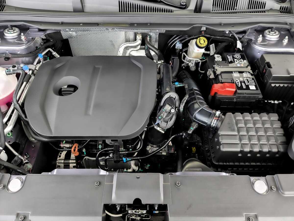 OMODA C5 с пробегом — 2024 год. Фото: #8