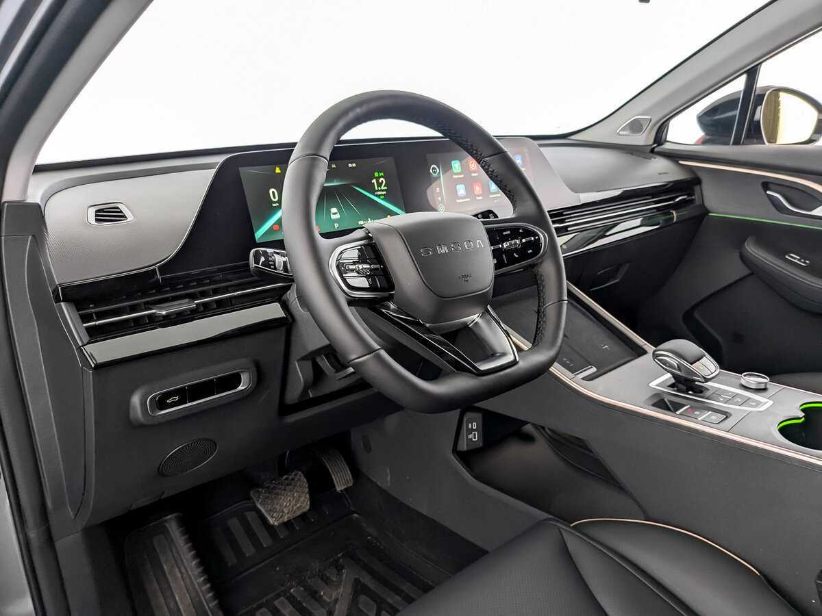 OMODA C5 с пробегом — 2024 год. Фото: #14