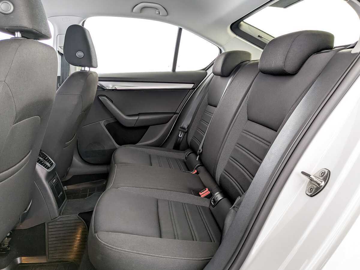 Skoda Octavia с пробегом — 2018 год. Фото: #11