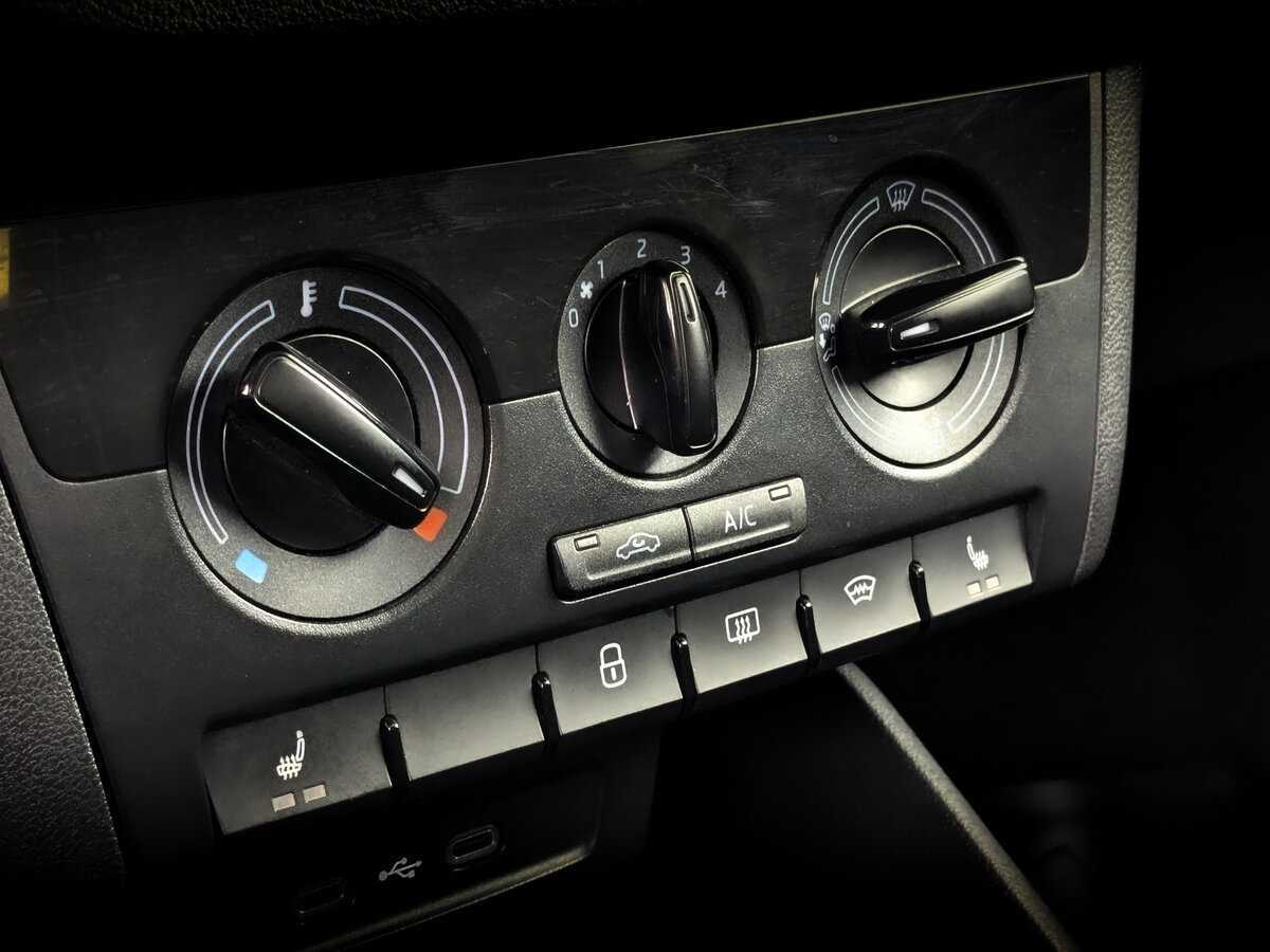 Skoda Rapid с пробегом — 2020 год. Фото: #24