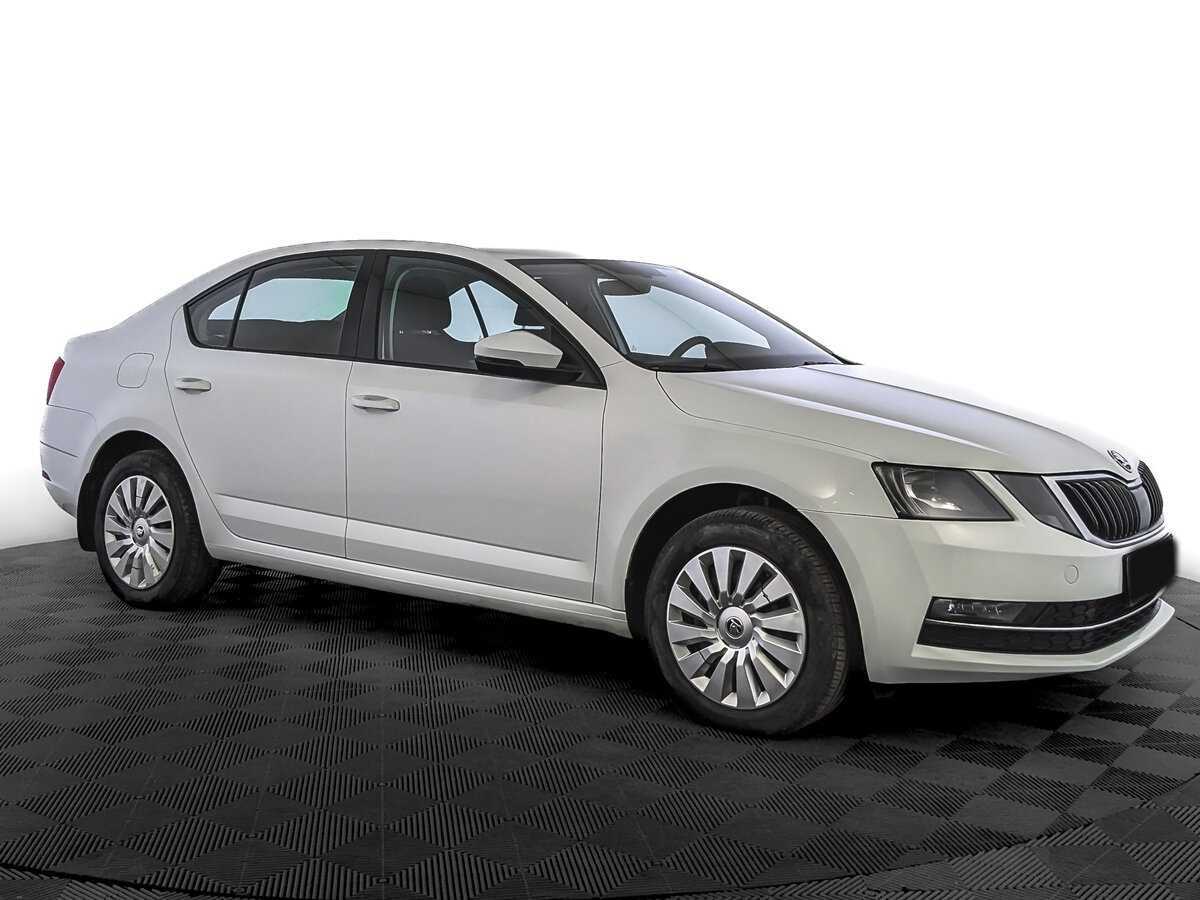 Skoda Octavia с пробегом — 2019 год. Фото: #2