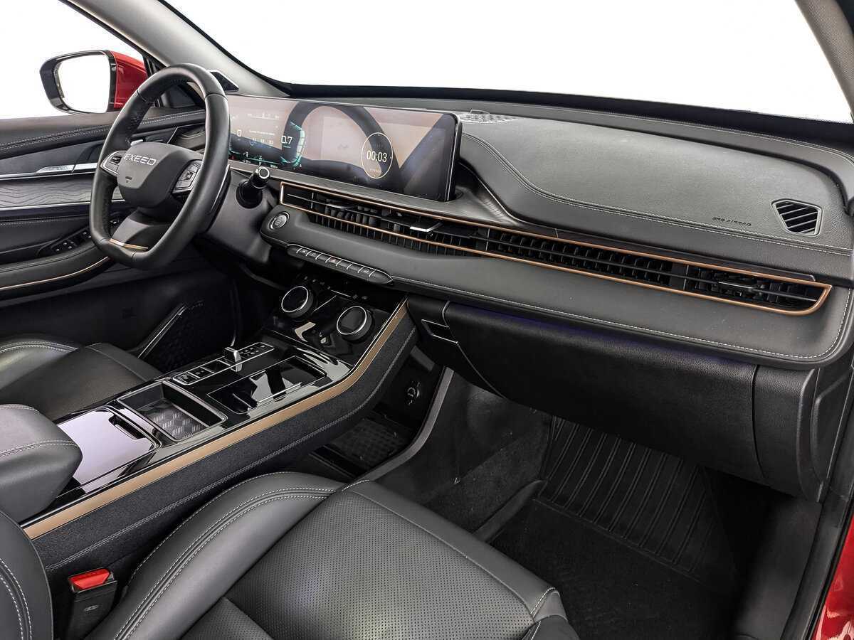 EXEED LX с пробегом — 2022 год. Фото: #12