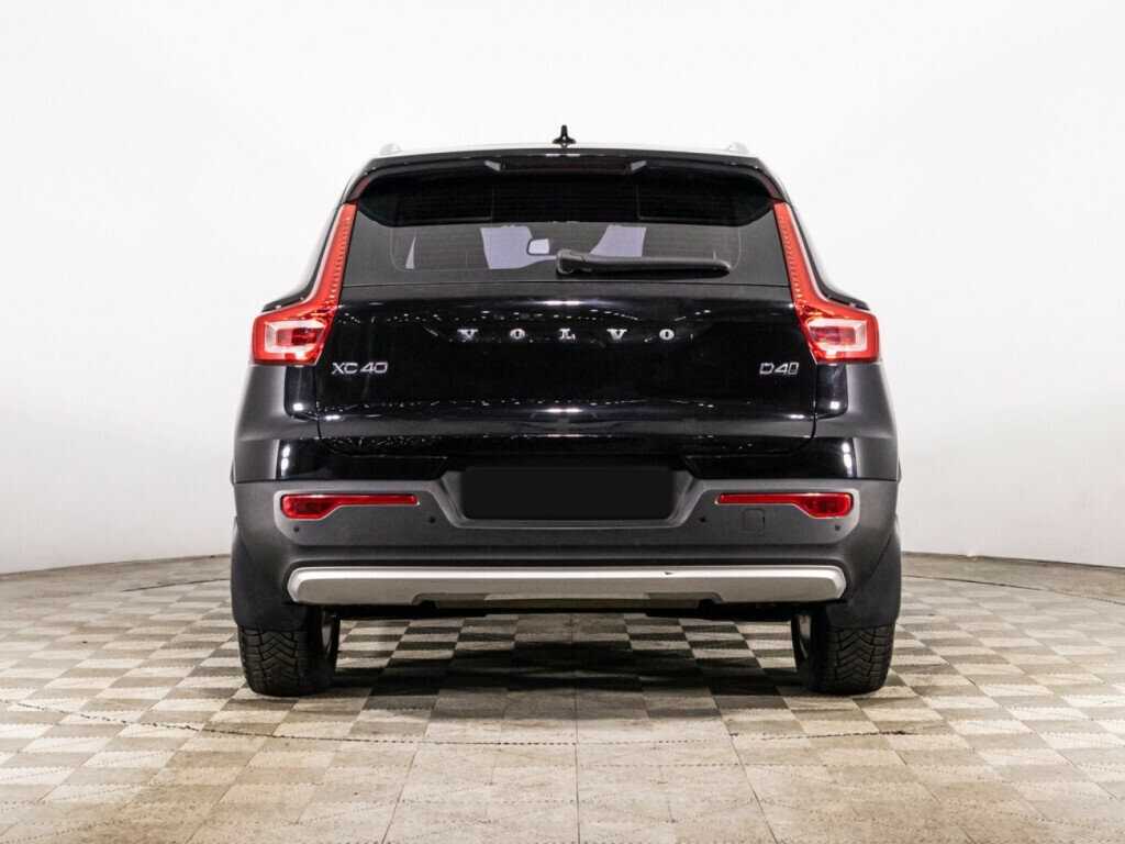 Volvo XC40 с пробегом — 2018 год. Фото: #5