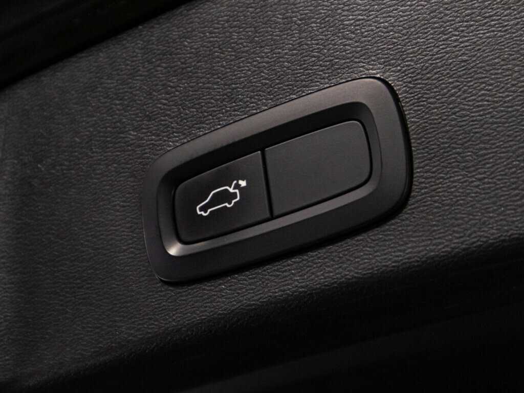 Volvo XC40 с пробегом — 2018 год. Фото: #14