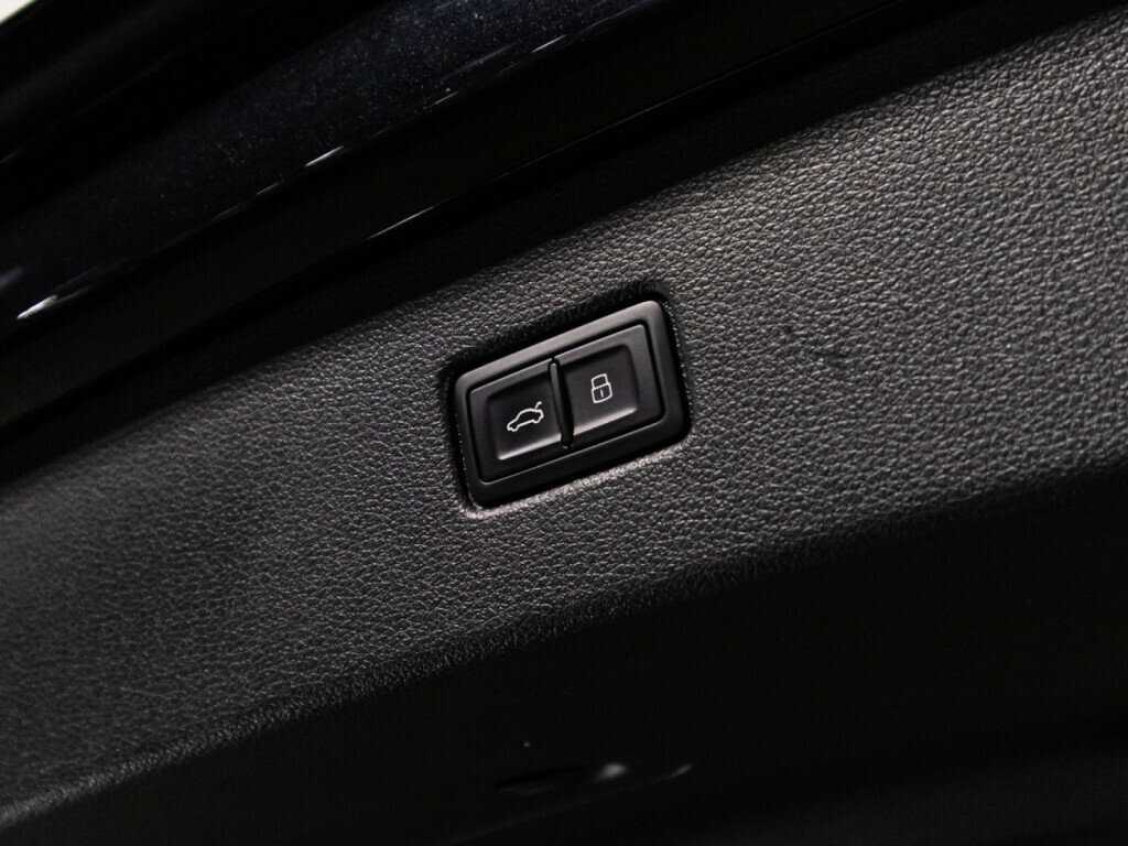 Audi Q7 с пробегом — 2015 год. Фото: #14