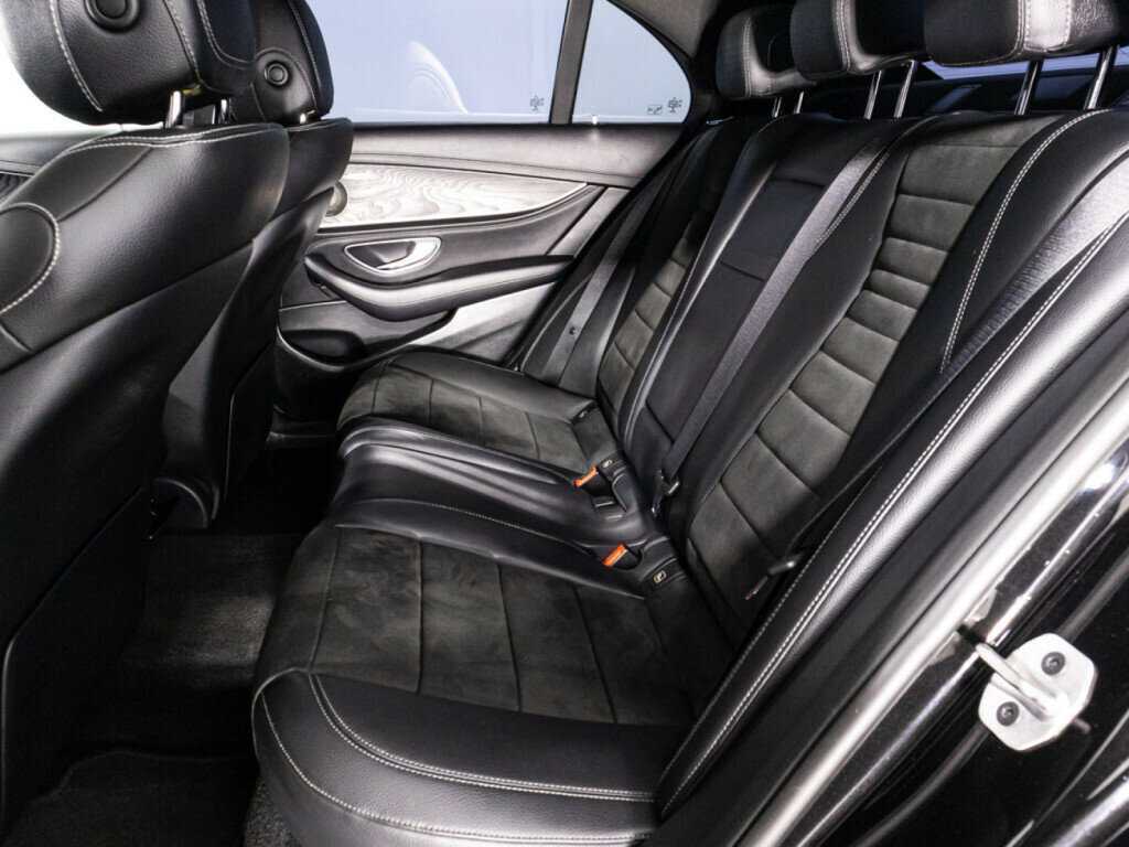 Mercedes-Benz E-Класс с пробегом — 2019 год. Фото: #9