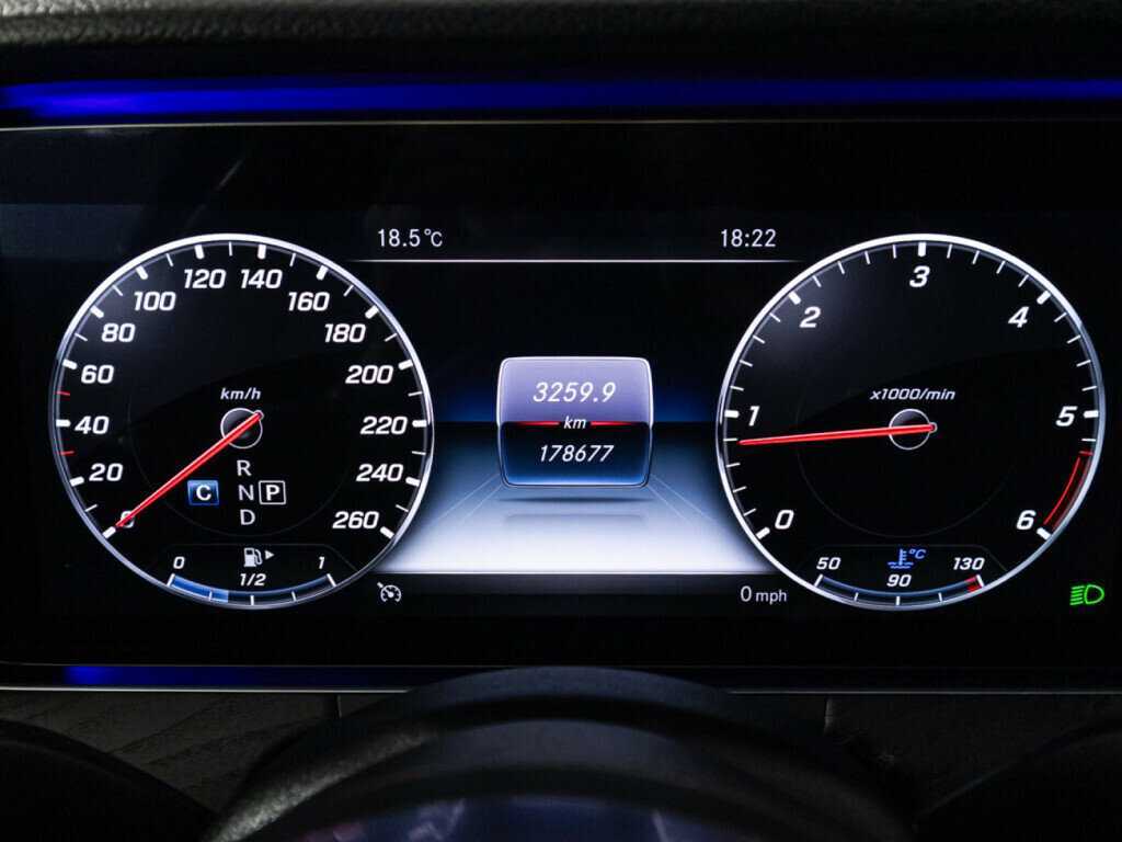 Mercedes-Benz E-Класс с пробегом — 2019 год. Фото: #11