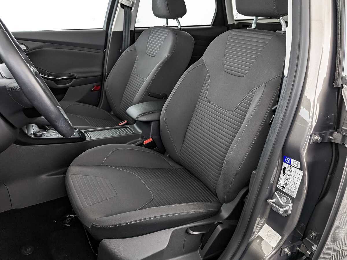 Ford Focus с пробегом — 2017 год. Фото: #19