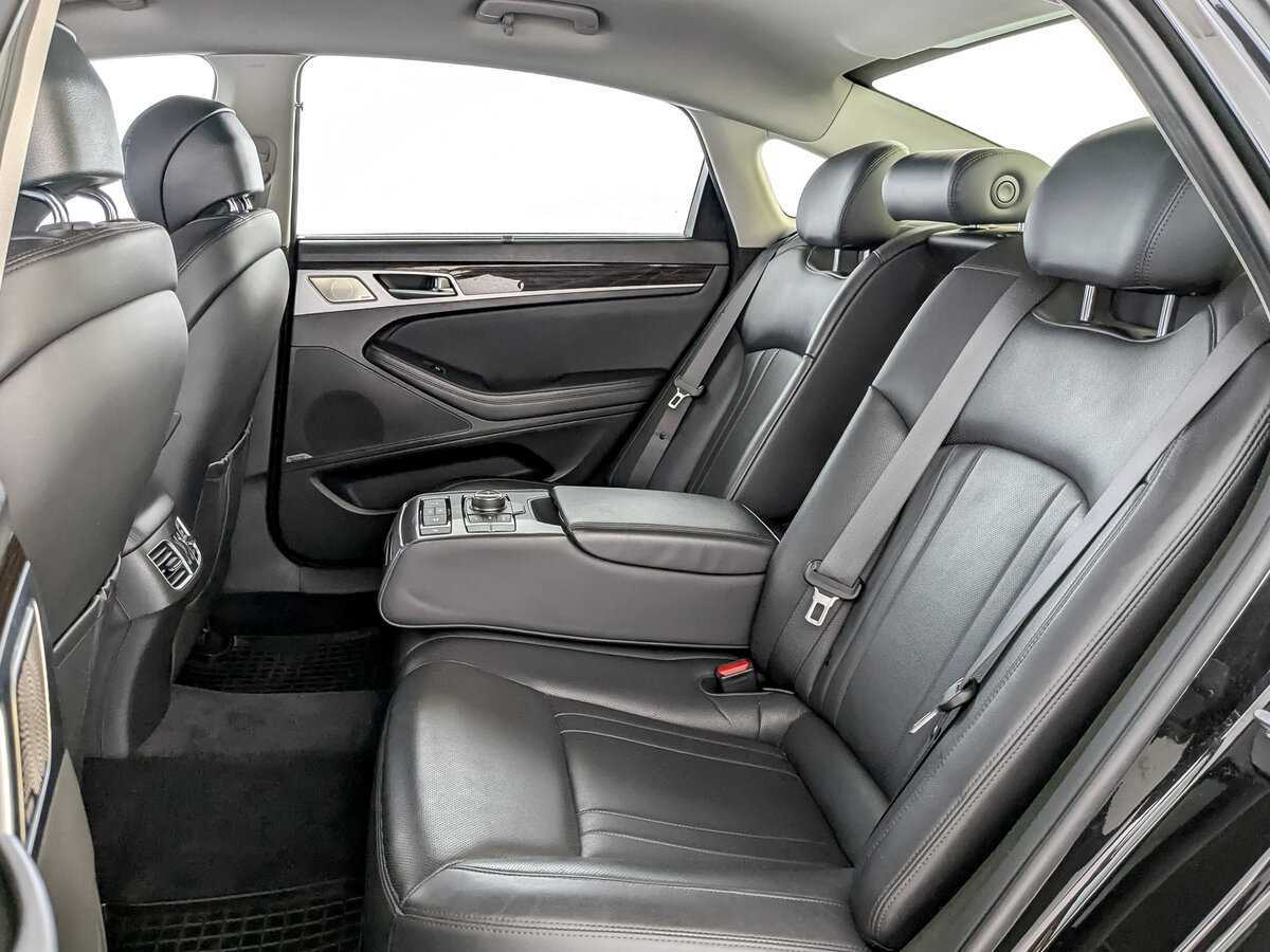 Genesis G80 с пробегом — 2019 год. Фото: #11