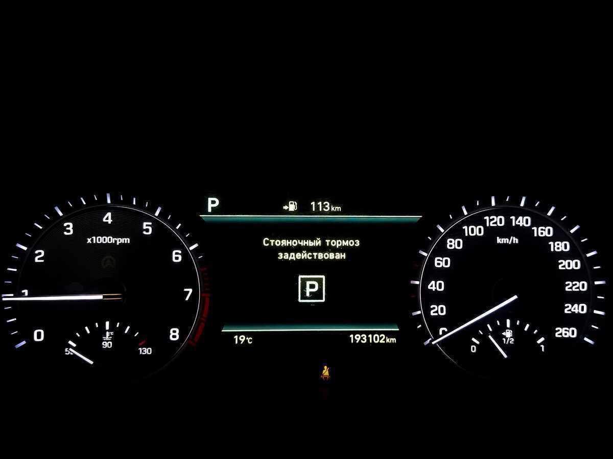 Genesis G80 с пробегом — 2019 год. Фото: #12