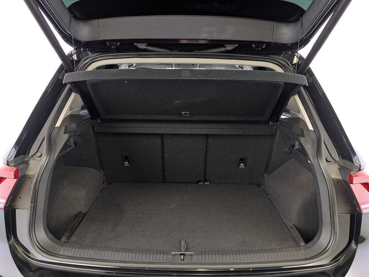 Volkswagen Tiguan с пробегом — 2019 год. Фото: #9