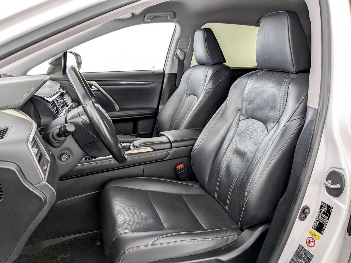 Lexus RX с пробегом — 2019 год. Фото: #17