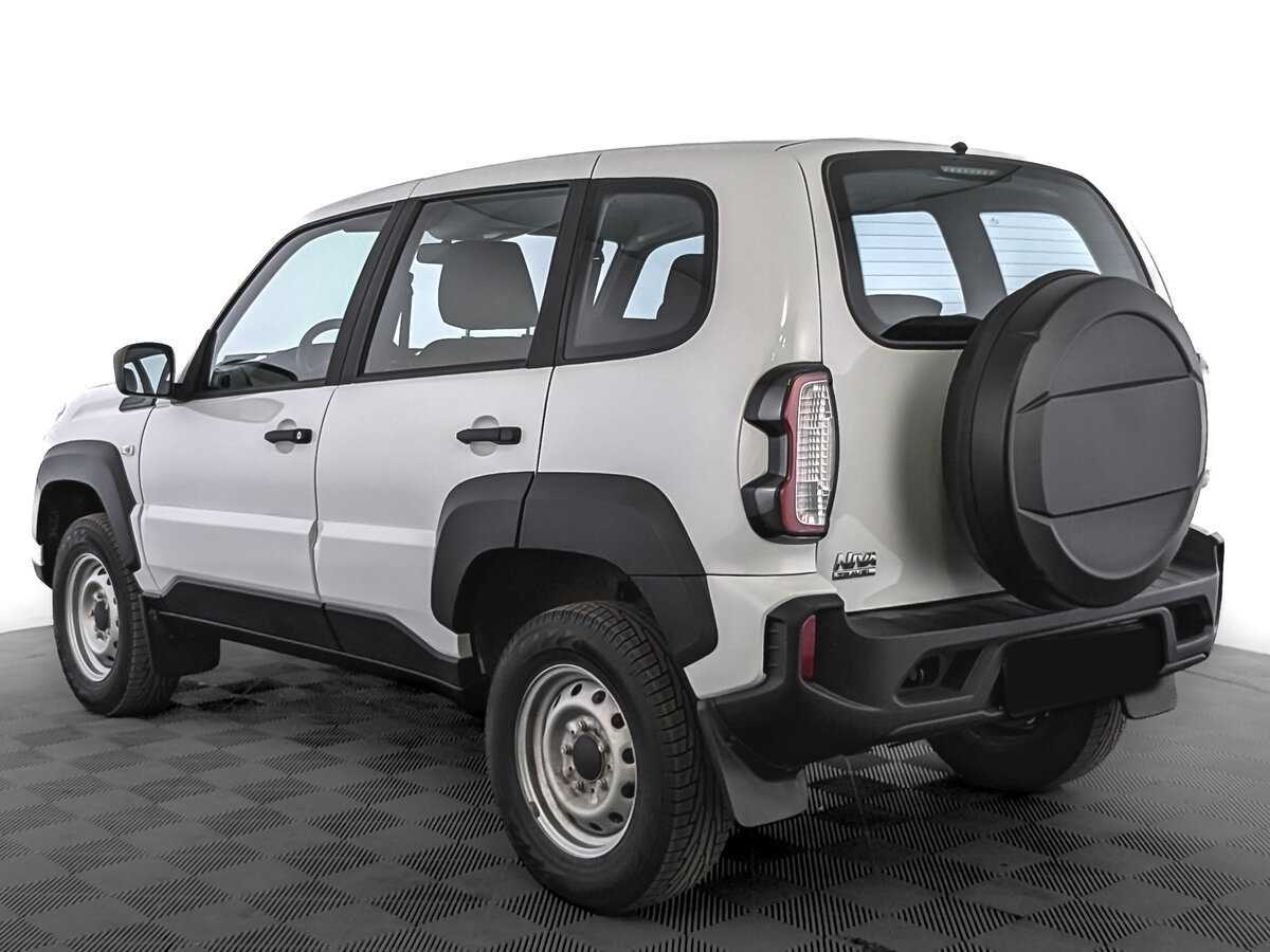 Lada (ВАЗ) Niva с пробегом — 2024 год. Фото: #6