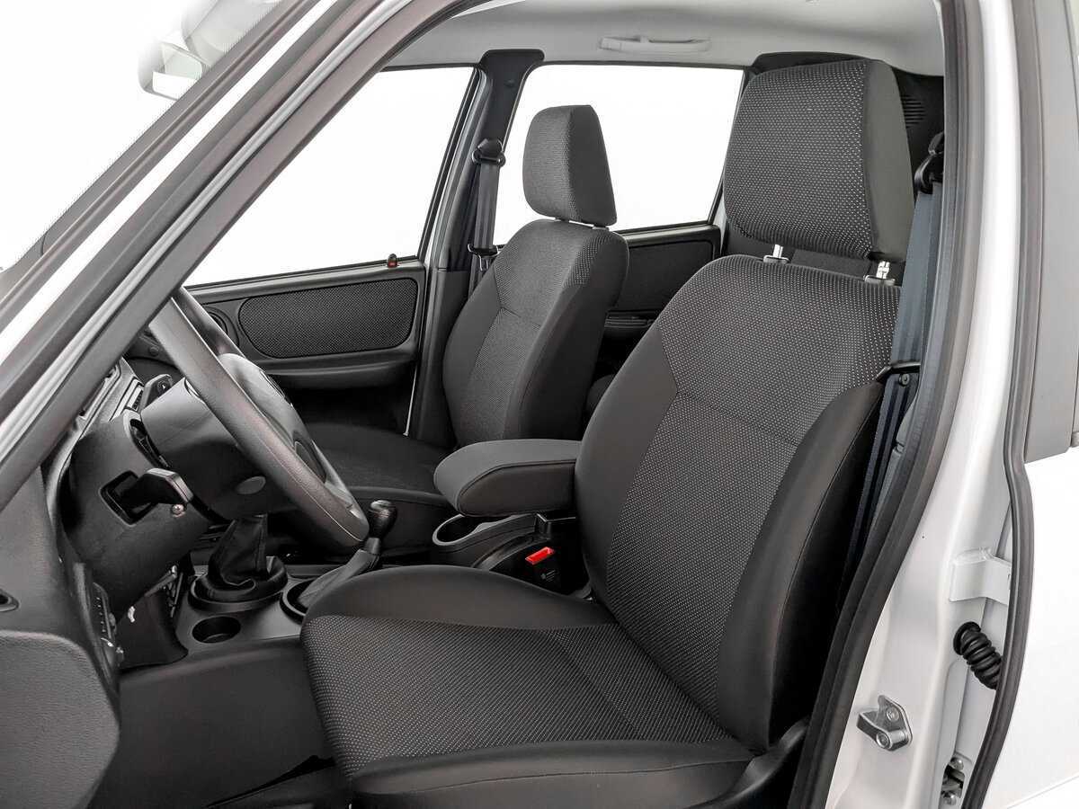 Lada (ВАЗ) Niva с пробегом — 2024 год. Фото: #19