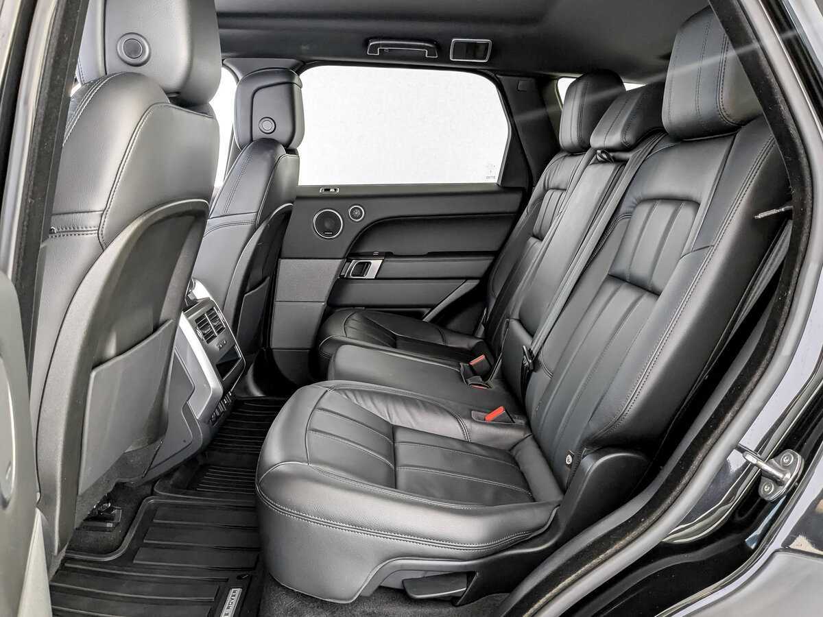 Land Rover Range Rover Sport с пробегом — 2020 год. Фото: #11