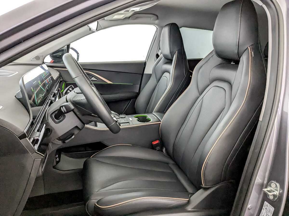 OMODA C5 с пробегом — 2023 год. Фото: #19