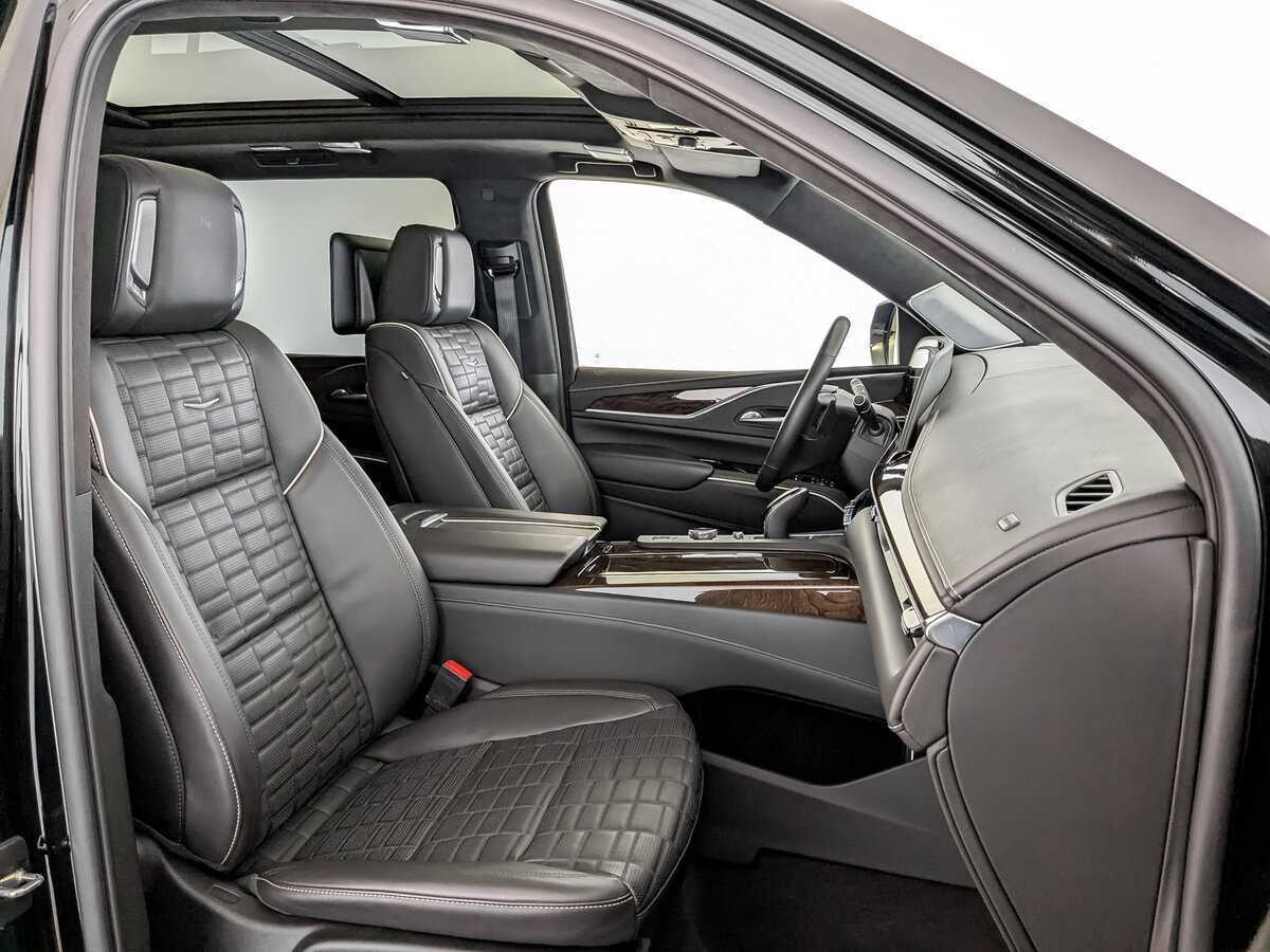 Cadillac Escalade с пробегом — 2022 год. Фото: #24