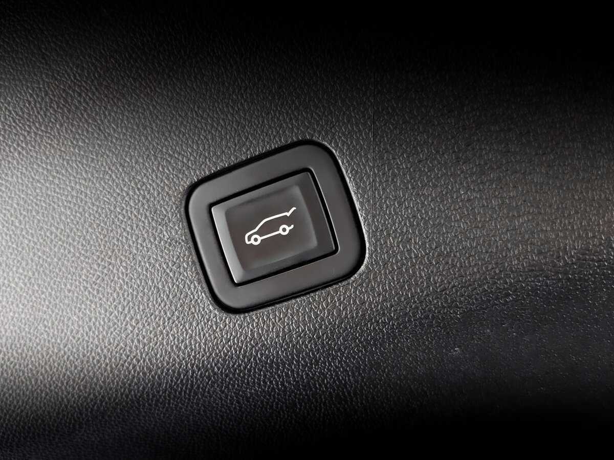 Cadillac Escalade с пробегом — 2022 год. Фото: #28