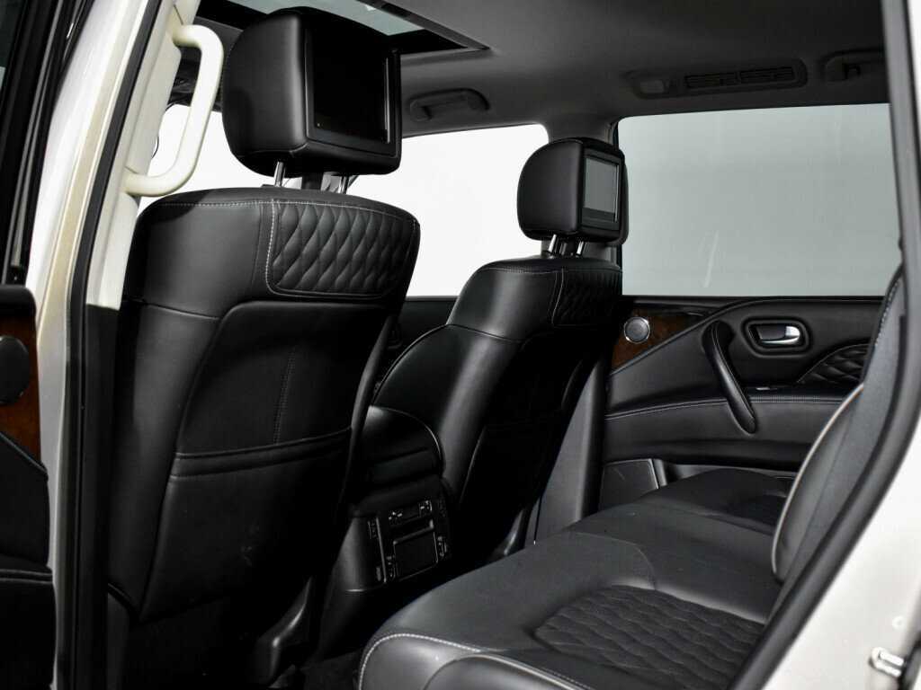 Infiniti QX80 с пробегом — 2018 год. Фото: #10