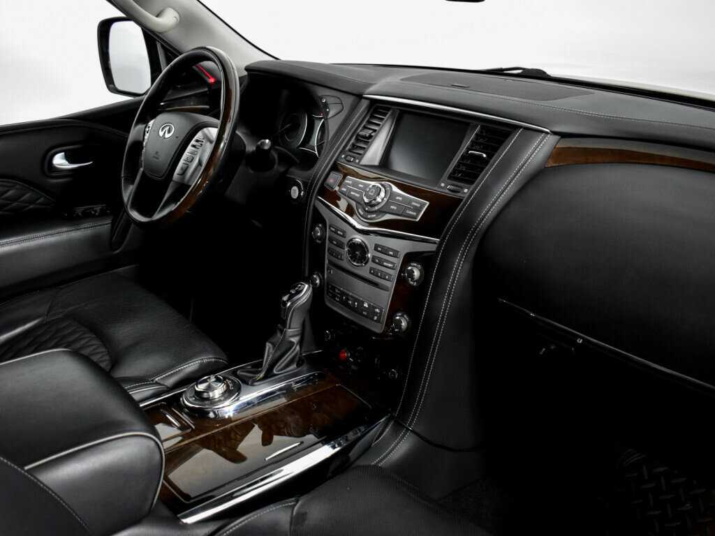 Infiniti QX80 с пробегом — 2018 год. Фото: #12