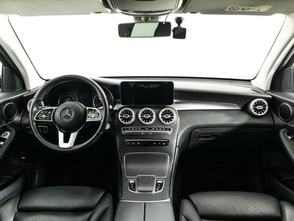 Mercedes-Benz GLC с пробегом — 2019 год. Фото: #10