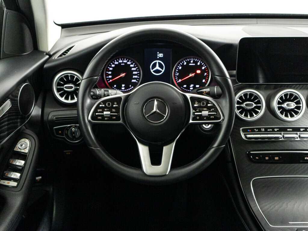 Mercedes-Benz GLC с пробегом — 2019 год. Фото: #18