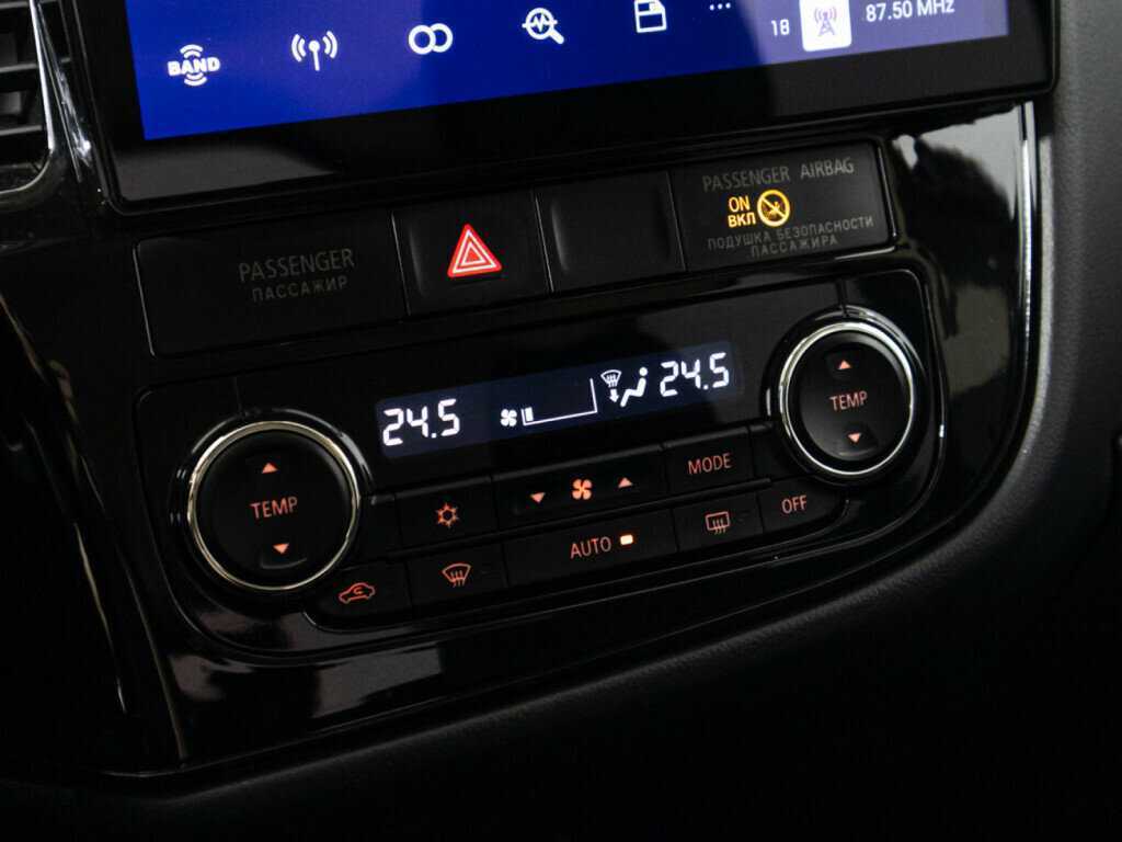 Mitsubishi Outlander с пробегом — 2012 год. Фото: #15